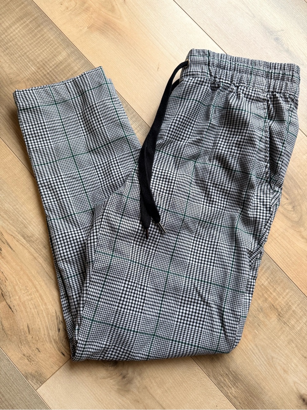 H&M Black & White Checked Drawstring Joggers